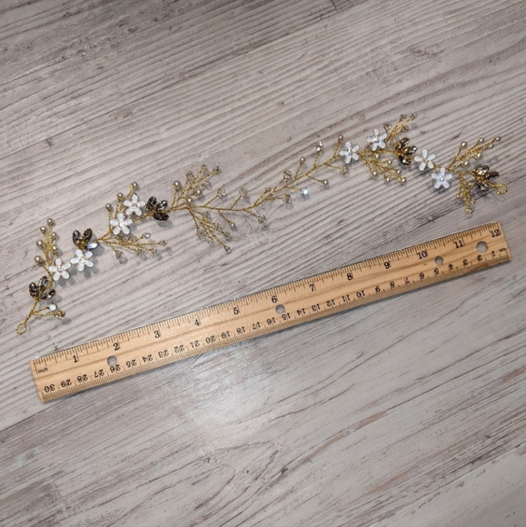 Gold Bridal Hair Vine with Pearls and Rhinestones - Picture 3 of 6